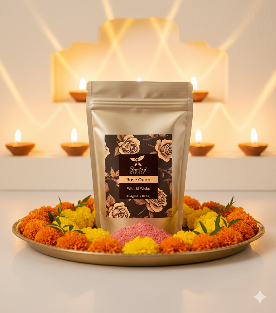 Shrida Naturals Christmas Night Scented Sand Wax Candle - Red, 454g | with 15 Wicks | Long-Lasting, Festive Aroma | Home Deco | Perfect for Cozy Nights